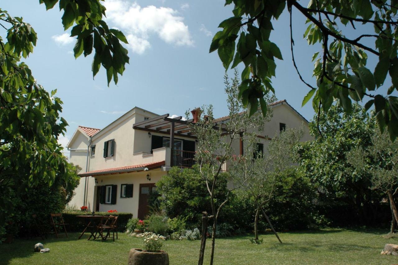 House Villa Mare Malinska Esterno foto