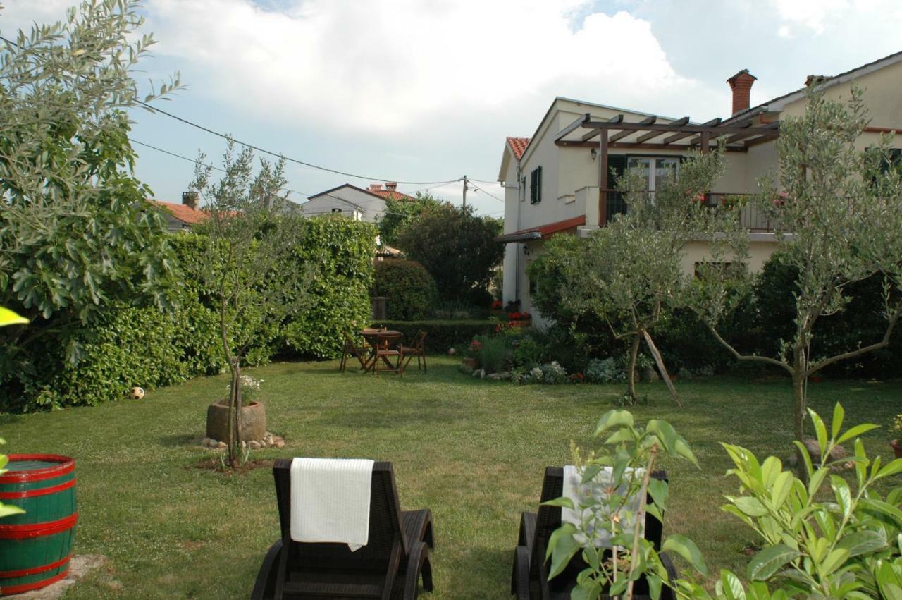 House Villa Mare Malinska Esterno foto
