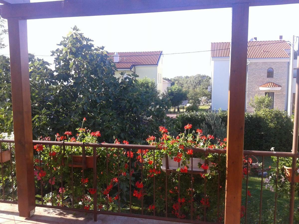 House Villa Mare Malinska Esterno foto